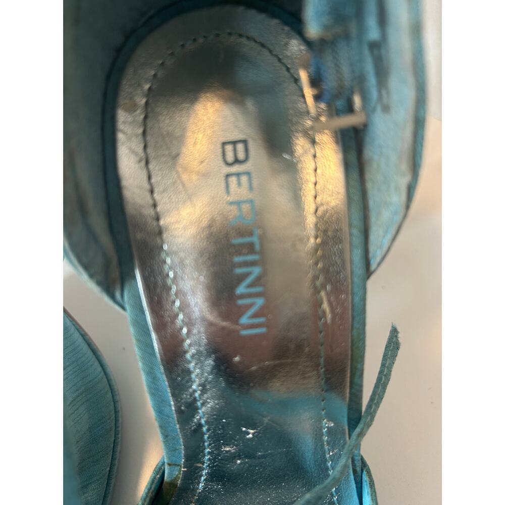 Bertinni Blue Satin Peep-Toe Heels with Floral Detail Size 9 - Picture 2 of 6